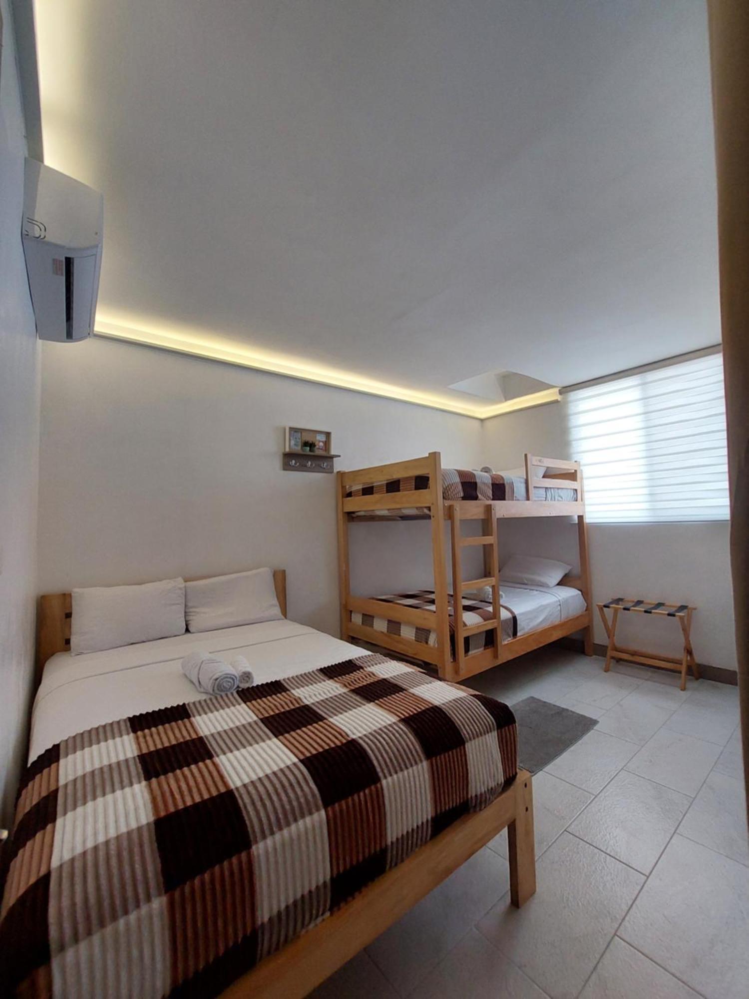 Libertad 109 Hotel Con Generador Electrico La Libertad Bagian luar foto